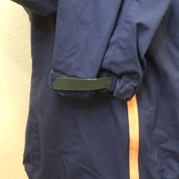 Jacket - Picture 4 of 6